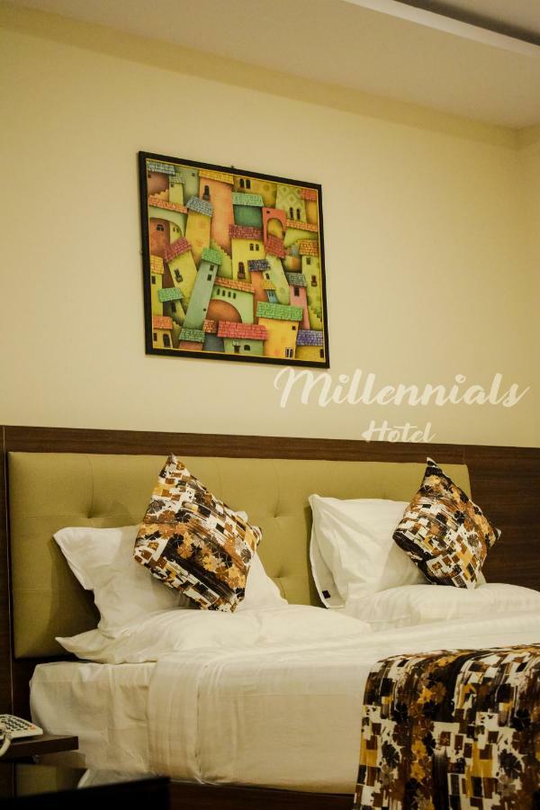 Millennials Hotel Anekal Zewnętrze zdjęcie