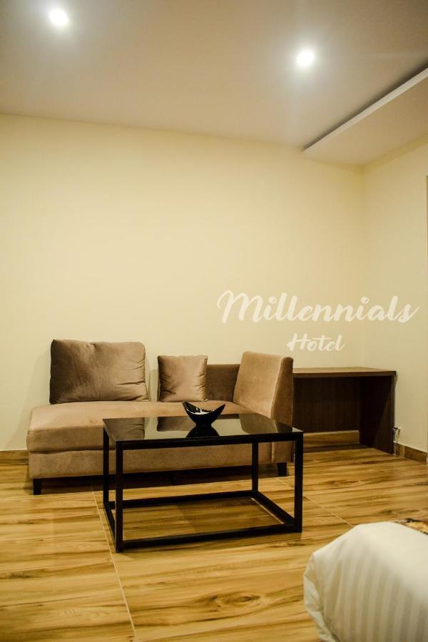 Millennials Hotel Anekal Zewnętrze zdjęcie